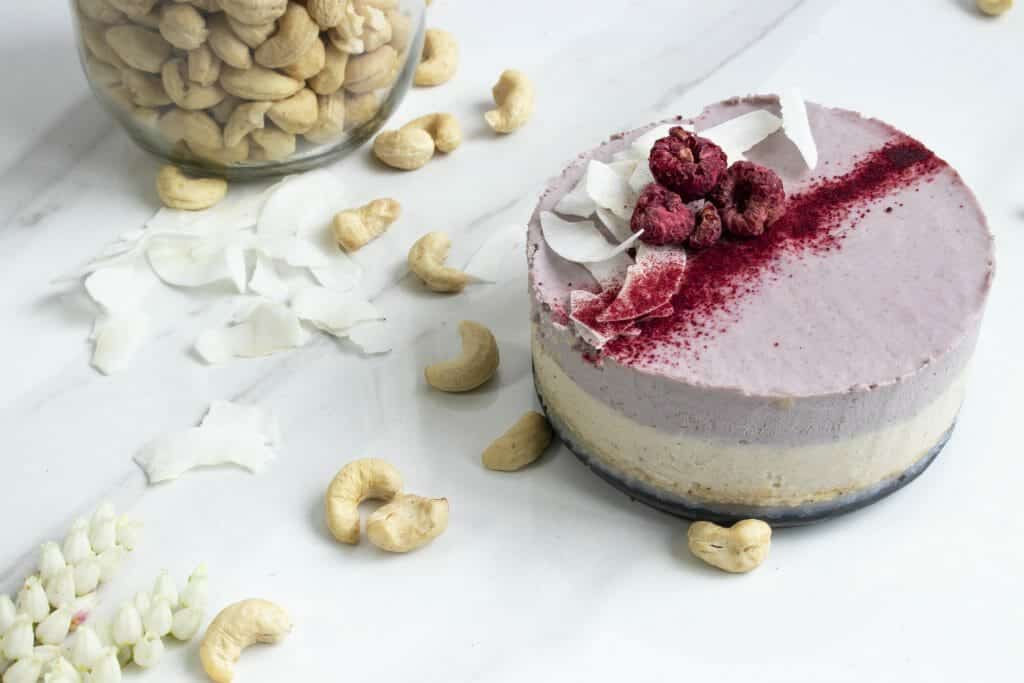 Raspberry & Vanilla Cashew Cheesecake (GF, DF, RSF & Vegan)