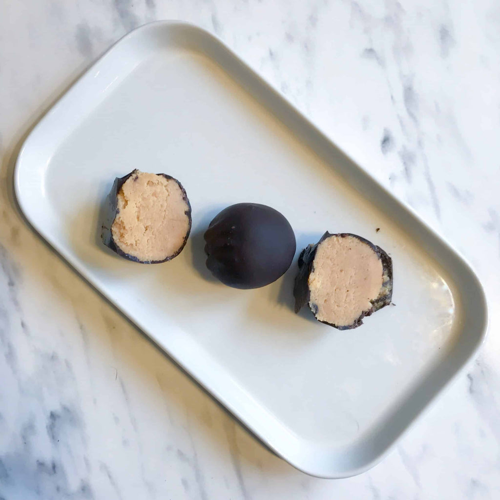 Keto Peanut Butter Fudge Fat Bomb (GF, DF Option, RSF, Keto)